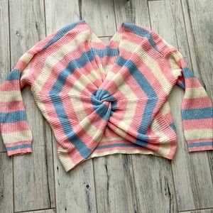 ❤️Beautiful pastel color crop sweater❤️